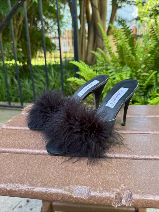 Frederick's of Hollywood Shoes - Frederick's of Hollywood Black Feather Slide Heels